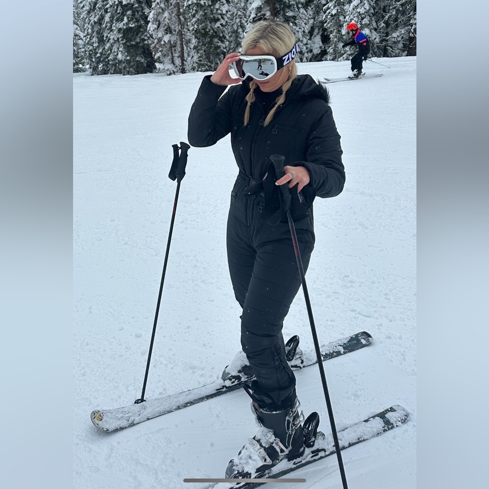 Black Ski Jumper
